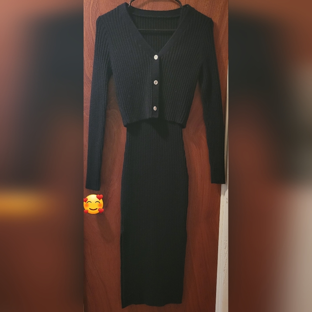 Ribbed Knit Two-Piece Midi Dress - Black